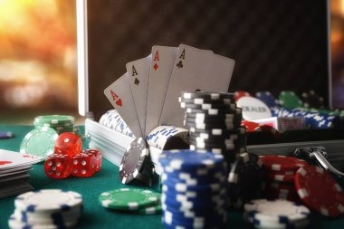 Opsi taruhan tinggi rendah dalam permainan dadu online